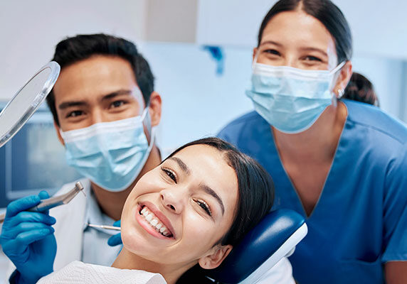 image-thumb-Saskatoon-dental-team-700x400px